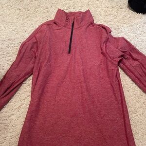 lululemon surge half zip size large $30